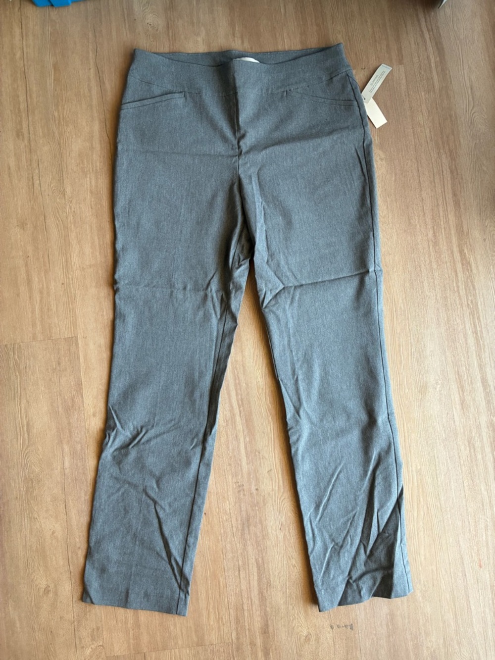 New! Talbots Straight Leg Light Gray Dress Pants slimming pull on 12 career